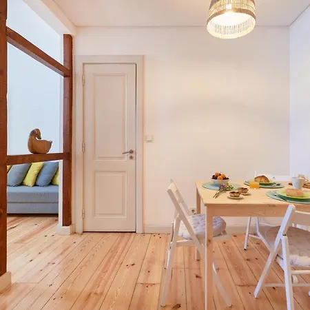 Sunny In Lisbon! Apartamento *