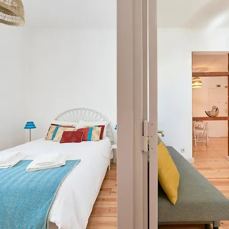 Sunny In Lisbon! Лиссабон